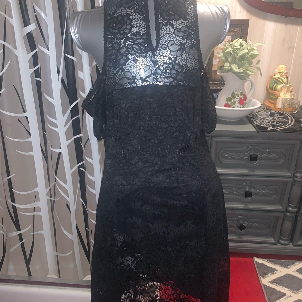 Lace Black Dress - Picture 5 of 5